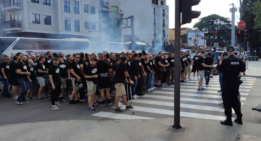 Dođite Da Vam Pokažemo šta Je Burek, A šta Sirnica