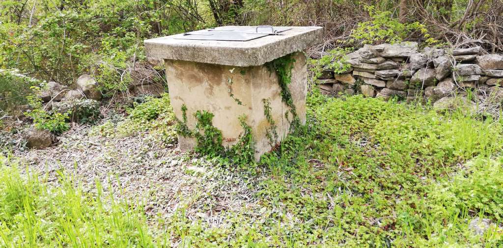 HRVATSKA: Umirovljenicu bacio u bunar pa uselio u njezin stan