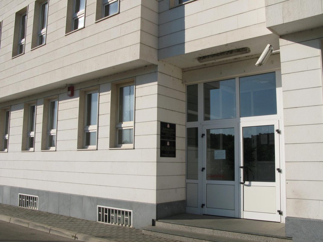 Predao se zatvorski čuvar: Poznato za šta se tereti