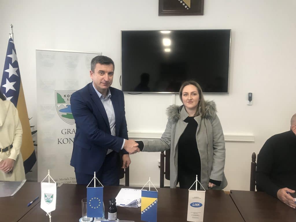 Grad Konjic i Udruženje LiNK iz Mostara potpisali ugovore sa osam korisnika o pokretanju vlastitog biznisa
