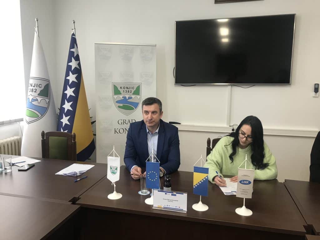 Grad Konjic i Udruženje LiNK iz Mostara potpisali ugovore sa osam korisnika o pokretanju vlastitog biznisa