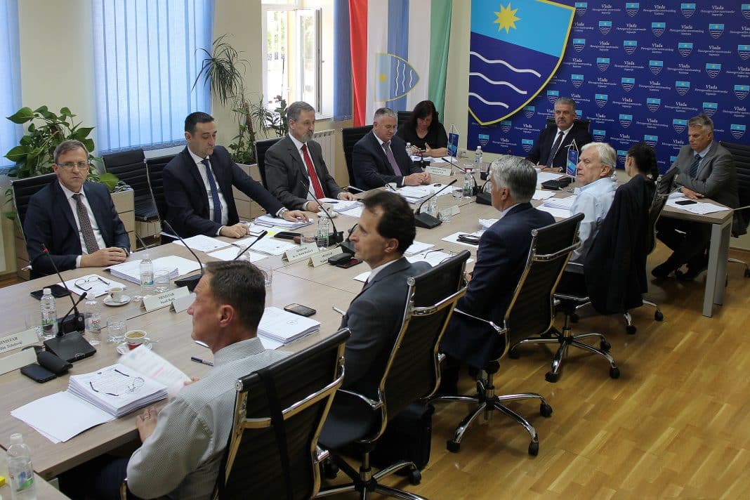 Vlada HNK: 300.000 KM za Program automatizovane platforme za ranu i preventivnu dijagnostiku raka pluća