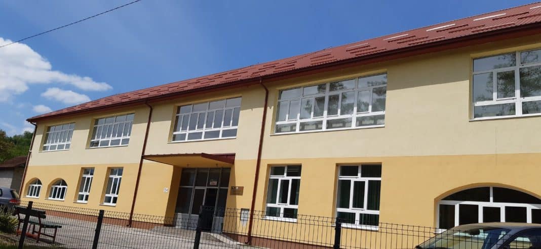 Osnovna škola “Seonica” danas obilježava 116. godina postojanja