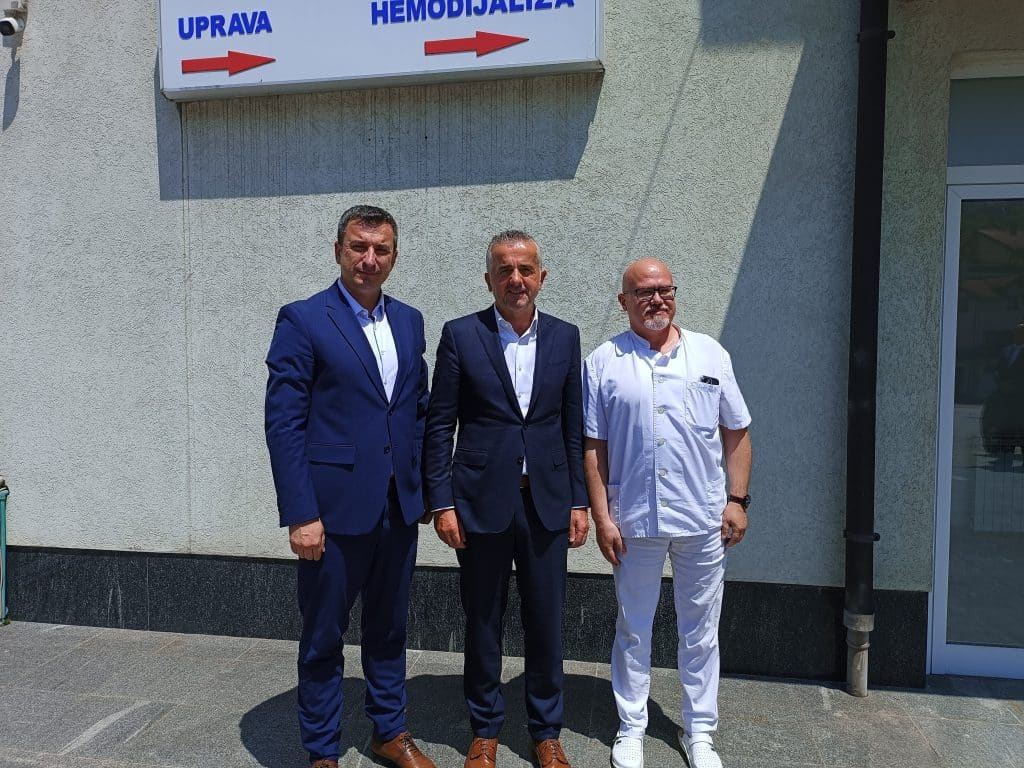 Luka Rajić ponovo donira opremu za Opću bolnicu i Centar za dijalizu