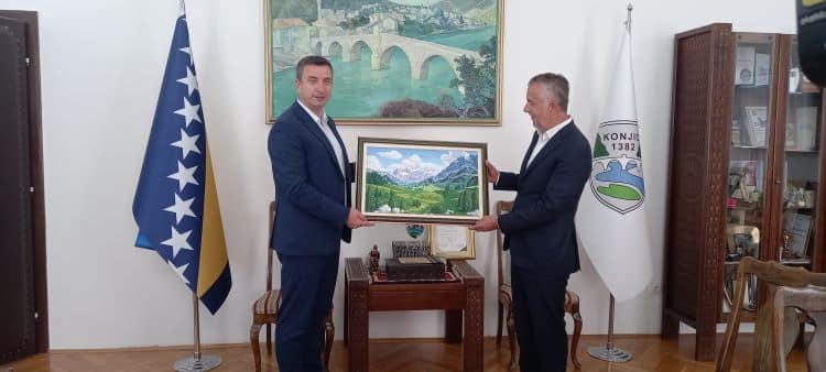 grad konjic: gradonačelnik osman ćatić i poduzetnik luka rajić dogovorili nastavak saradnje  