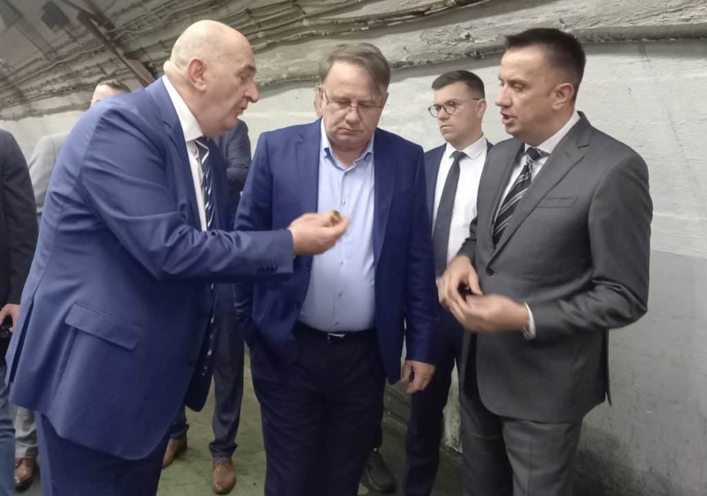 federalni premijer nikšić i federalni ministar lakić posjetili pd “igman” konjic