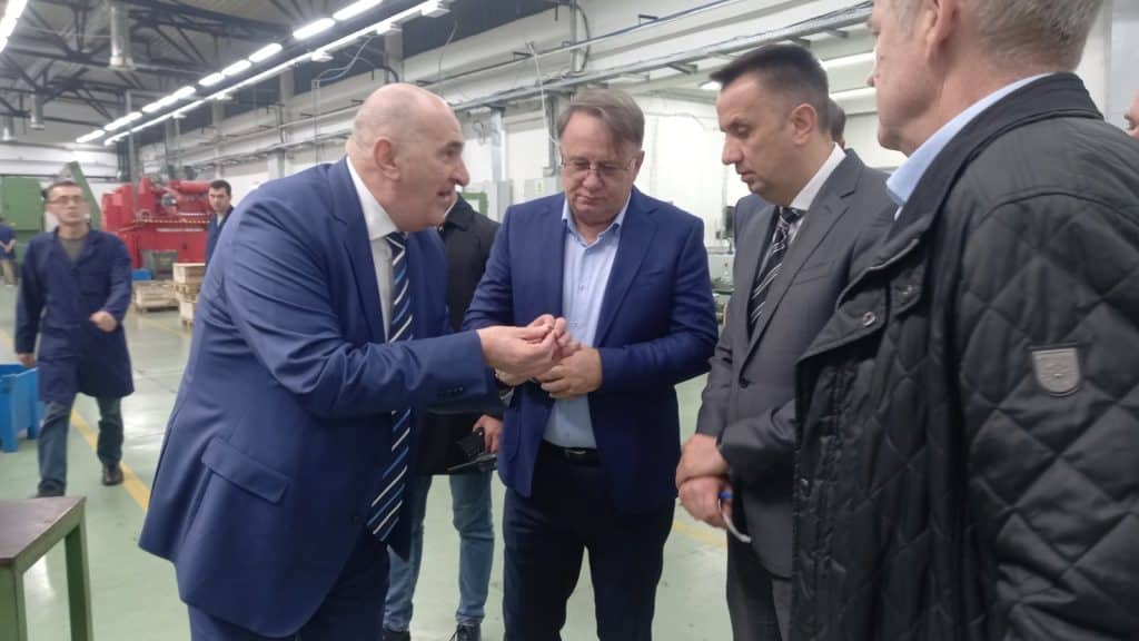 federalni premijer nikšić i federalni ministar lakić posjetili pd “igman” konjic