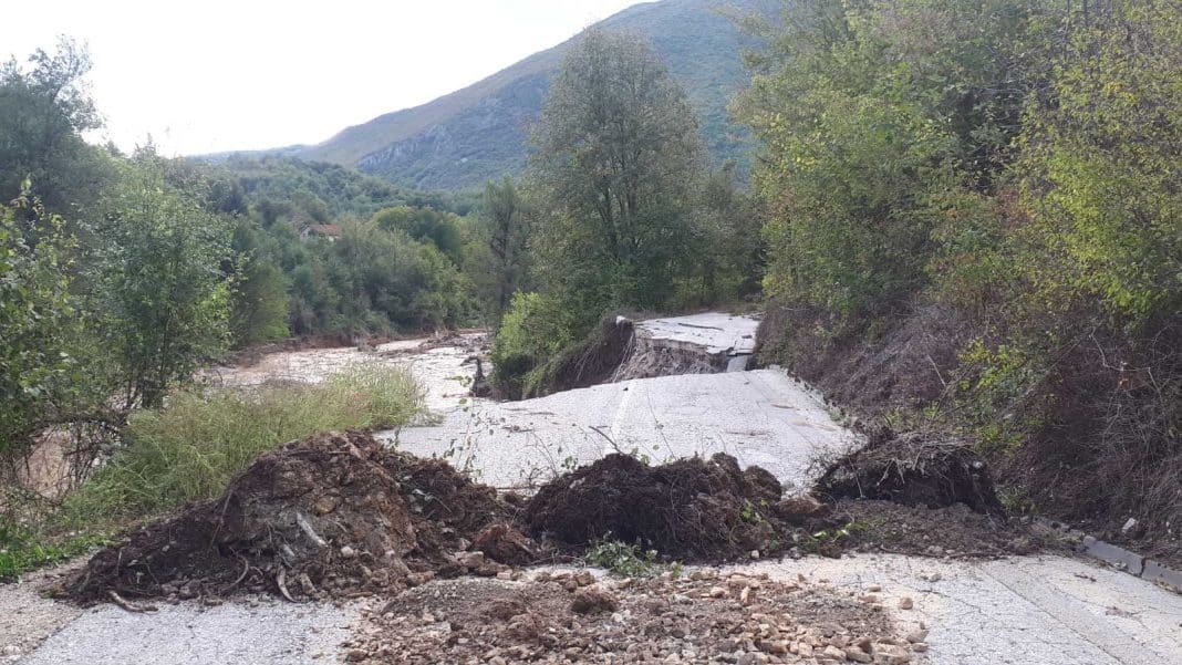 Darko Juka: U Konjicu jedna osoba smrtno stradala, za šest osoba se traga