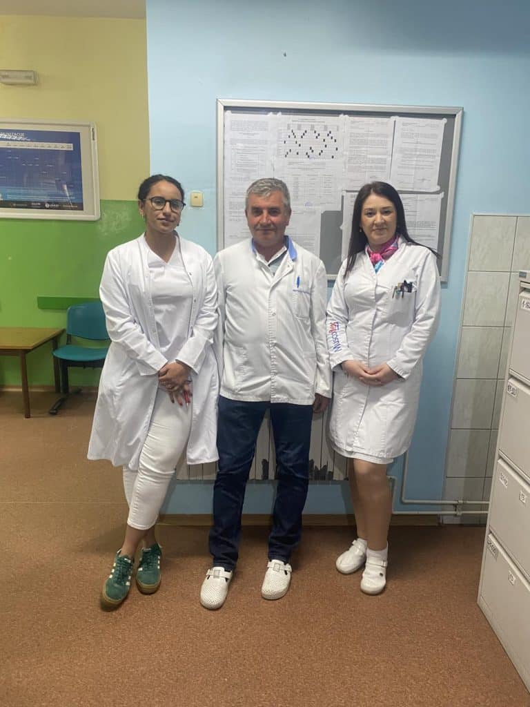 12. maj: Svjetski dan medicinskih sestara – više od profesije 3 5 gezo sa dr i sestrom