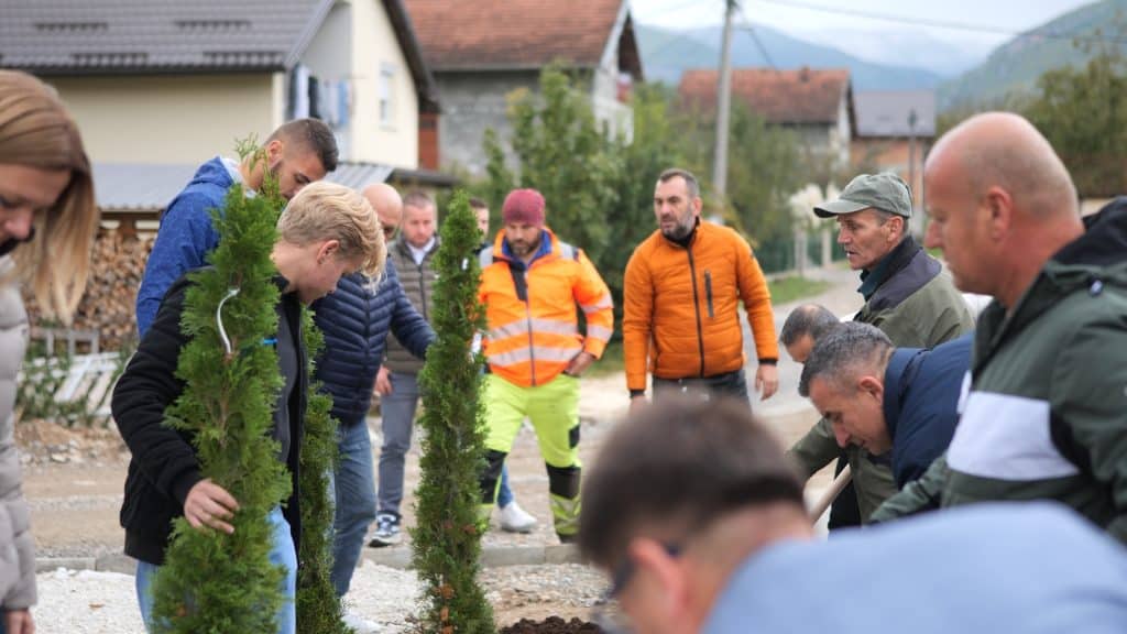 Grad Konjic se prisjetio nastradalih sugrađana u bujičnim poplavama 3 Sadnja 2