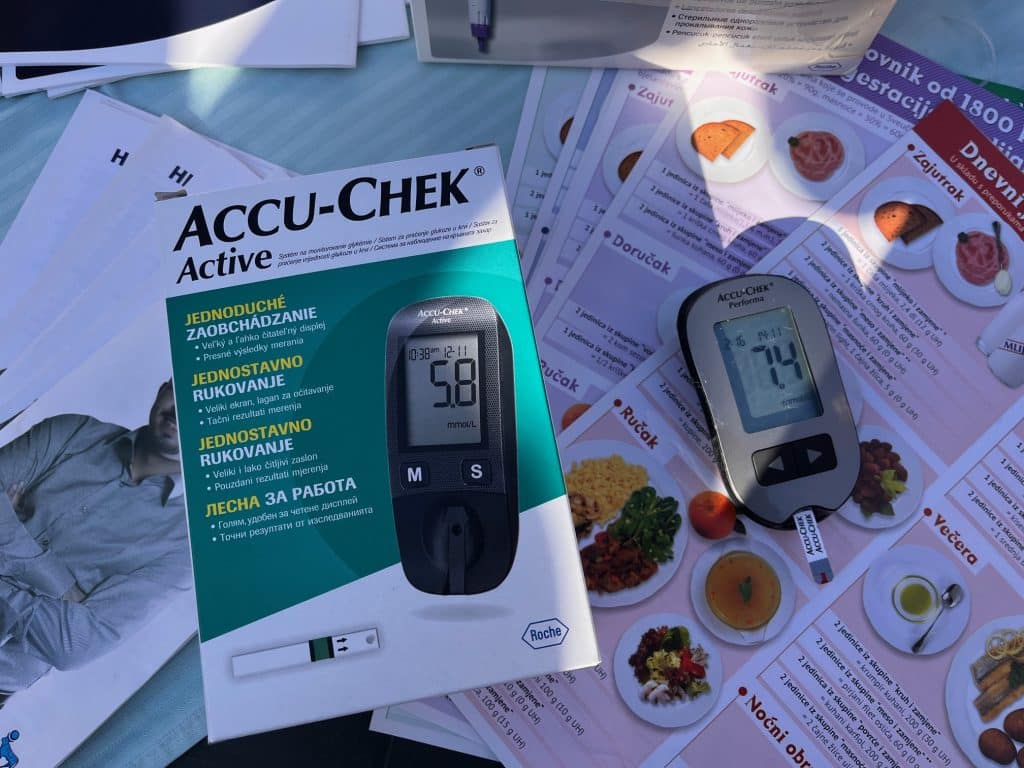 Međunarodni dan borbe protiv dijabetesa: Sve više mladih obolijeva 3 Aparat za mjerenje SUK
