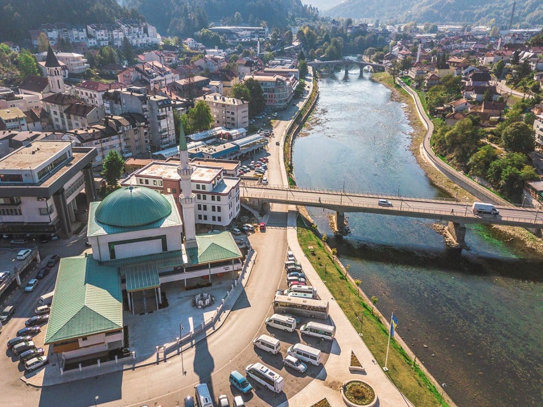 Bajram-namaz u Konjicu klanjaće se na 41 mjestu; Centralna svečanost u Gradskoj džamiji